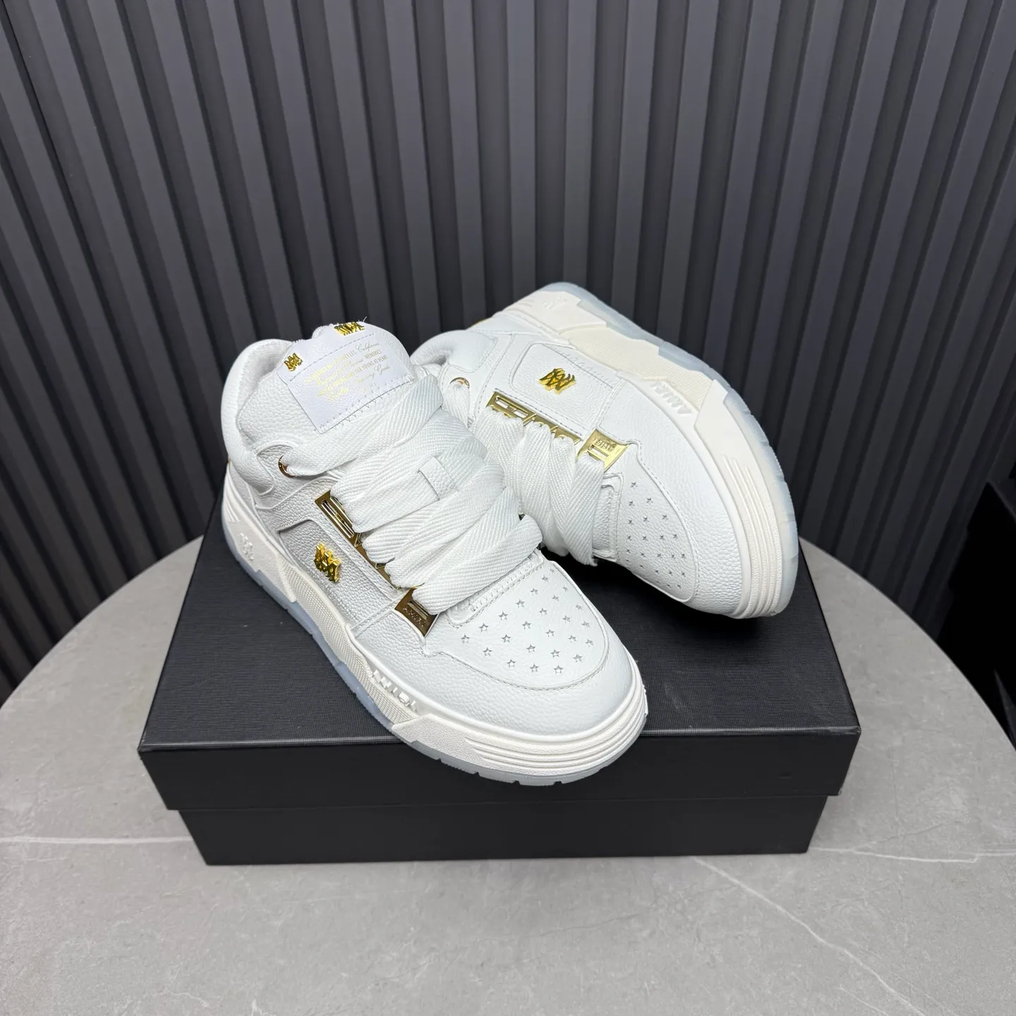 Men's shoes 💰660💰 AMIRI AMIRI trendy brand hot sale 🔥 Available all year round, couples 💑 Official website synchronization Imported fabrics 1⃣️ vs 1⃣️ replica, original factory special original sole, 35-45 (45. non-refundable)